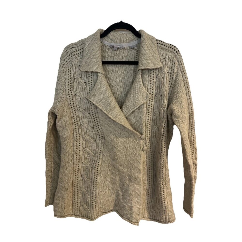 Royal Robbins Women’s  Sz Medium Collared Cardigan Cream  Covered Buttons